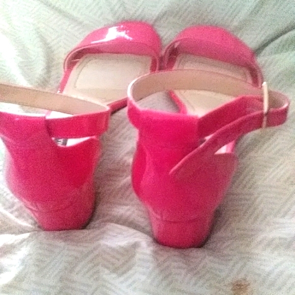 Heels - Picture 7 of 10